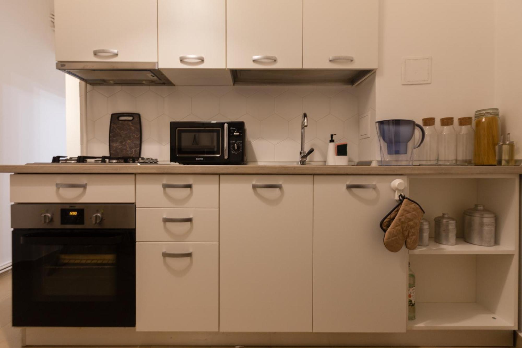 בוקרשט Ultracentral Hong Kong 3 Bdrm Apartment מראה חיצוני תמונה