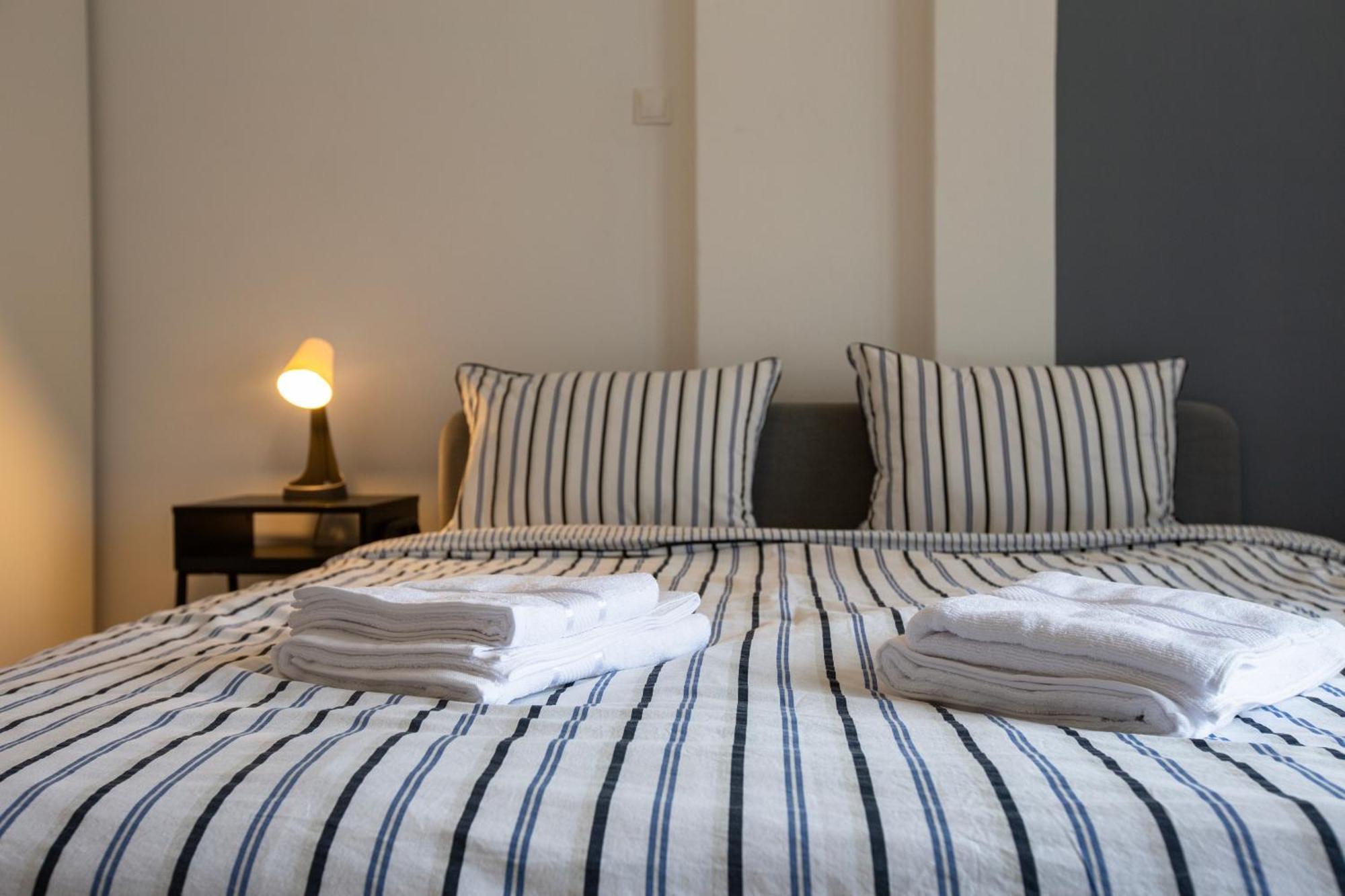 בוקרשט Ultracentral Hong Kong 3 Bdrm Apartment מראה חיצוני תמונה