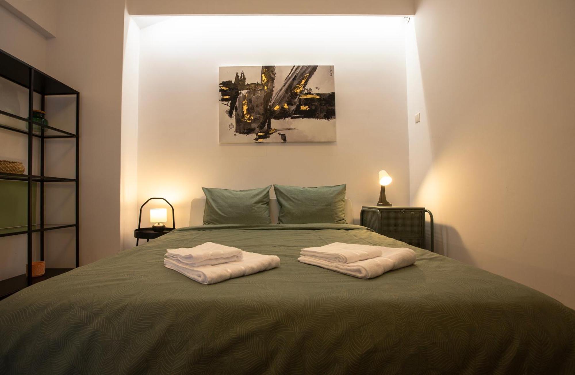 בוקרשט Ultracentral Hong Kong 3 Bdrm Apartment מראה חיצוני תמונה