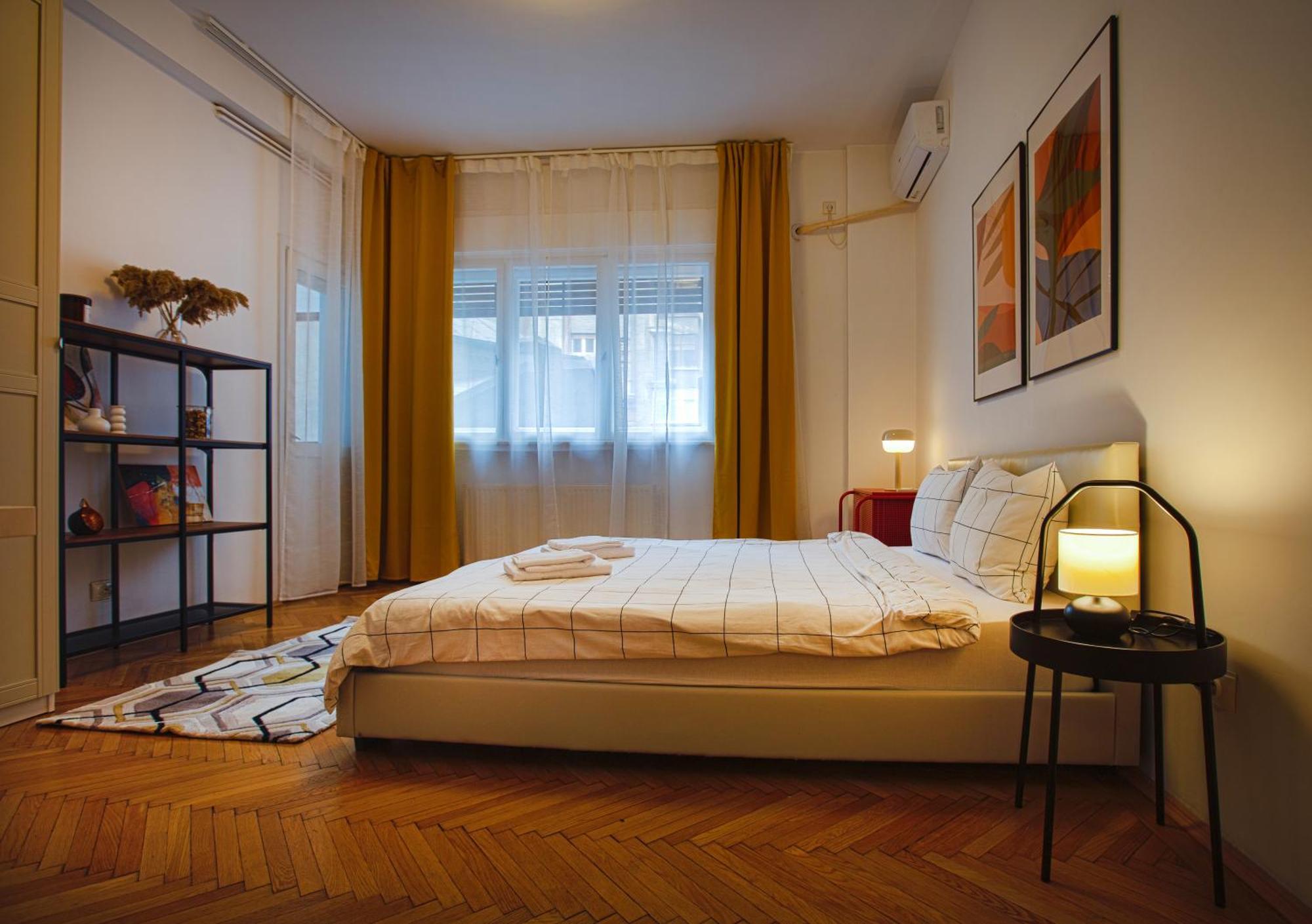 בוקרשט Ultracentral Hong Kong 3 Bdrm Apartment מראה חיצוני תמונה